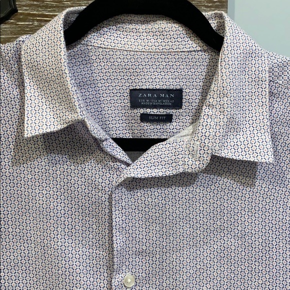 Zara men’s slim fit button down long sleeve shirt - Picture 2 of 5